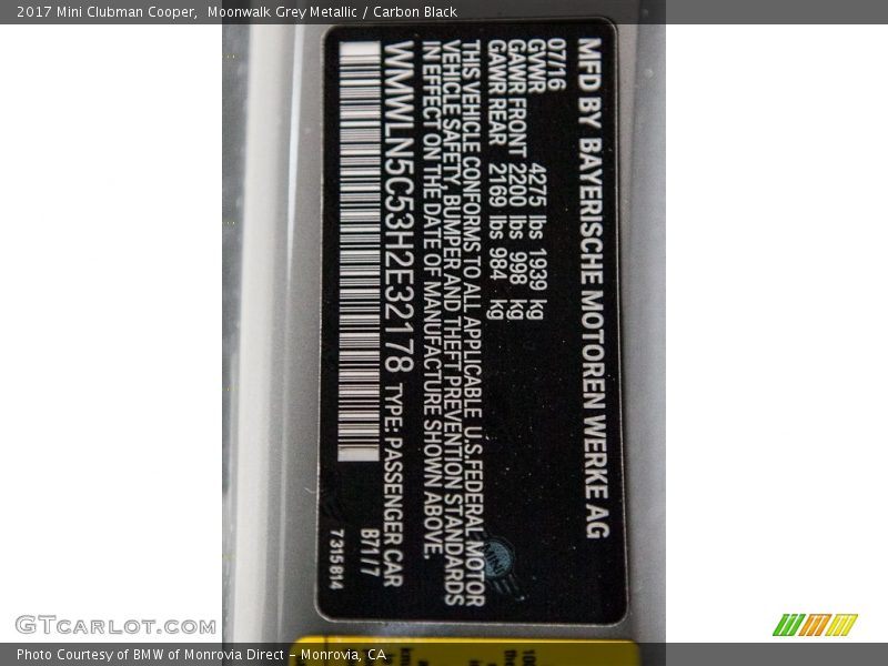 Moonwalk Grey Metallic / Carbon Black 2017 Mini Clubman Cooper