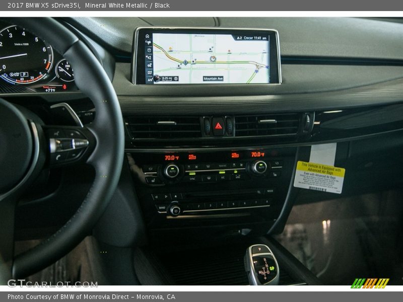Mineral White Metallic / Black 2017 BMW X5 sDrive35i