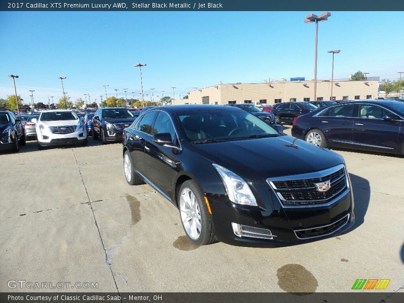 Front 3/4 View of 2017 XTS Premium Luxury AWD