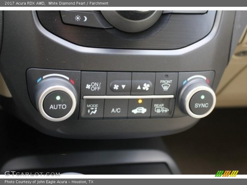 Controls of 2017 RDX AWD
