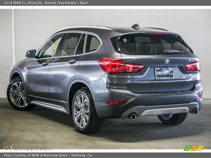 Mineral Grey Metallic / Black 2016 BMW X1 xDrive28i