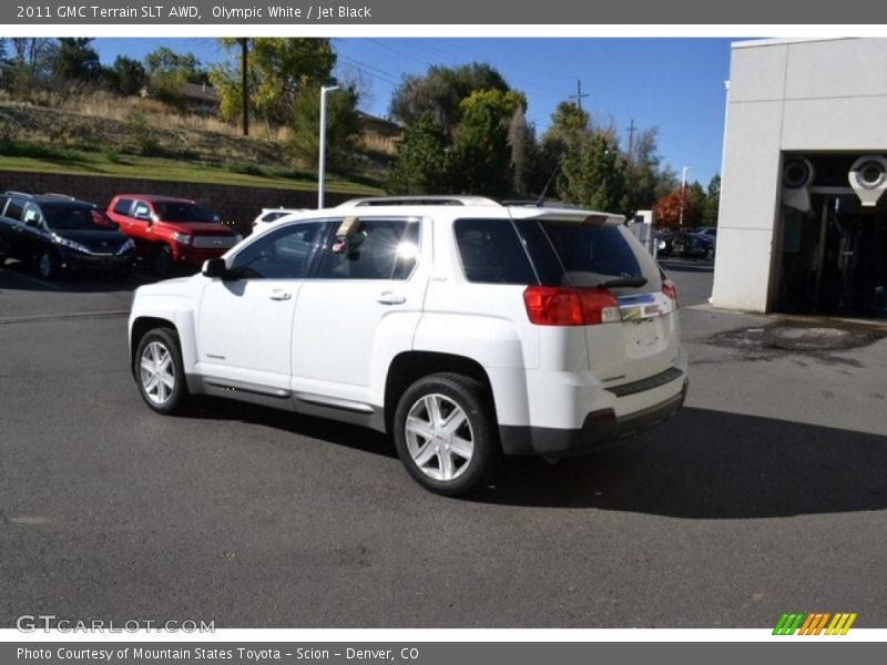 Olympic White / Jet Black 2011 GMC Terrain SLT AWD
