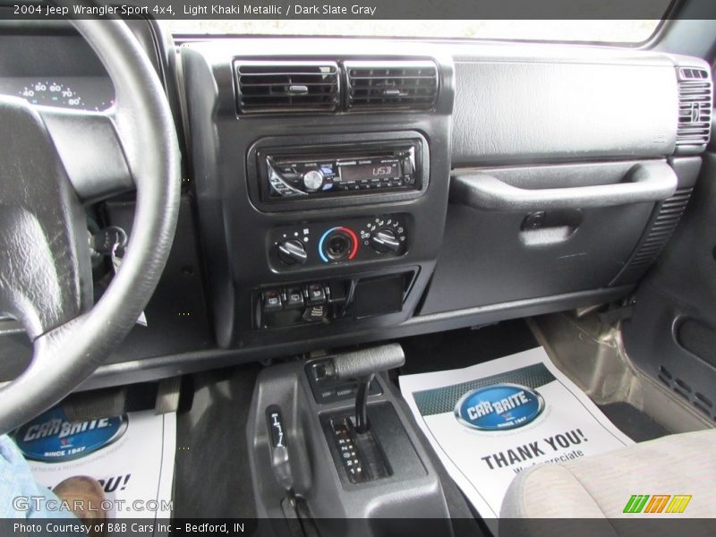 Light Khaki Metallic / Dark Slate Gray 2004 Jeep Wrangler Sport 4x4