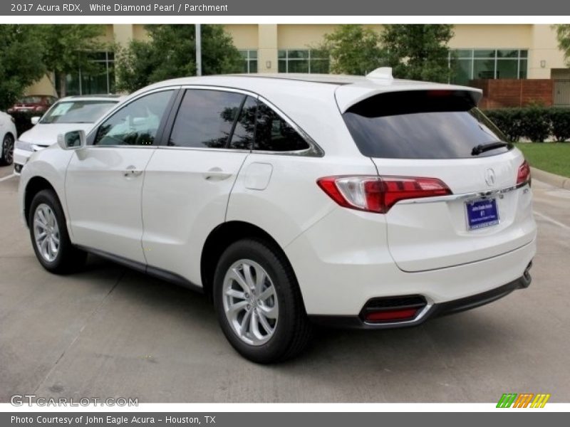 White Diamond Pearl / Parchment 2017 Acura RDX