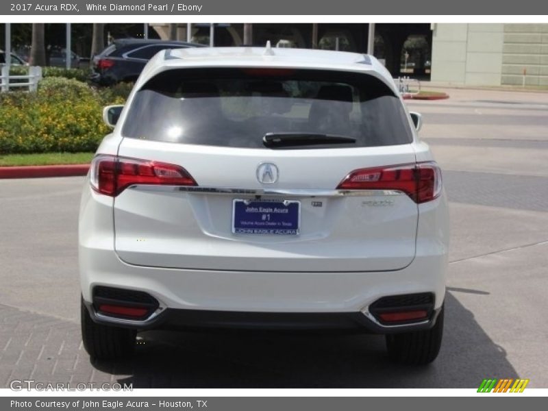 White Diamond Pearl / Ebony 2017 Acura RDX