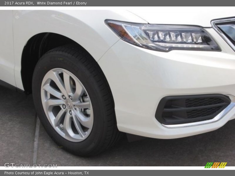 White Diamond Pearl / Ebony 2017 Acura RDX