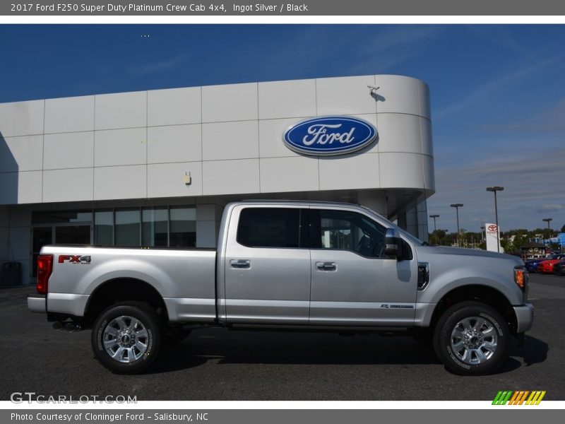 Ingot Silver / Black 2017 Ford F250 Super Duty Platinum Crew Cab 4x4