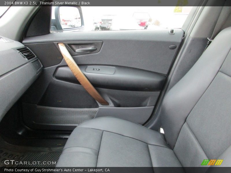 Titanium Silver Metallic / Black 2004 BMW X3 2.5i