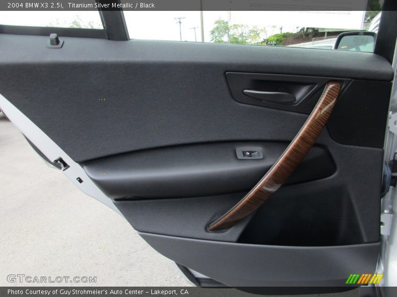 Titanium Silver Metallic / Black 2004 BMW X3 2.5i