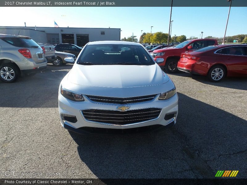 Iridescent Pearl Tricoat / Jet Black 2017 Chevrolet Malibu LT