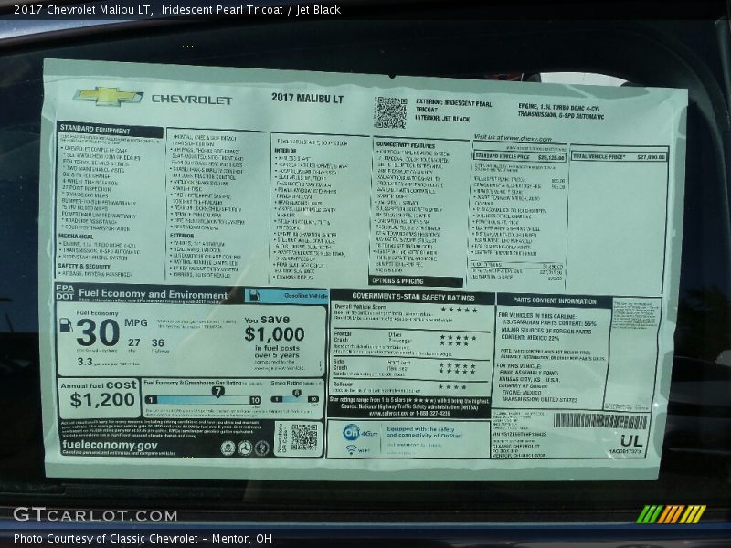 Iridescent Pearl Tricoat / Jet Black 2017 Chevrolet Malibu LT