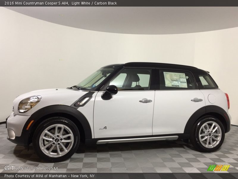 Light White / Carbon Black 2016 Mini Countryman Cooper S All4