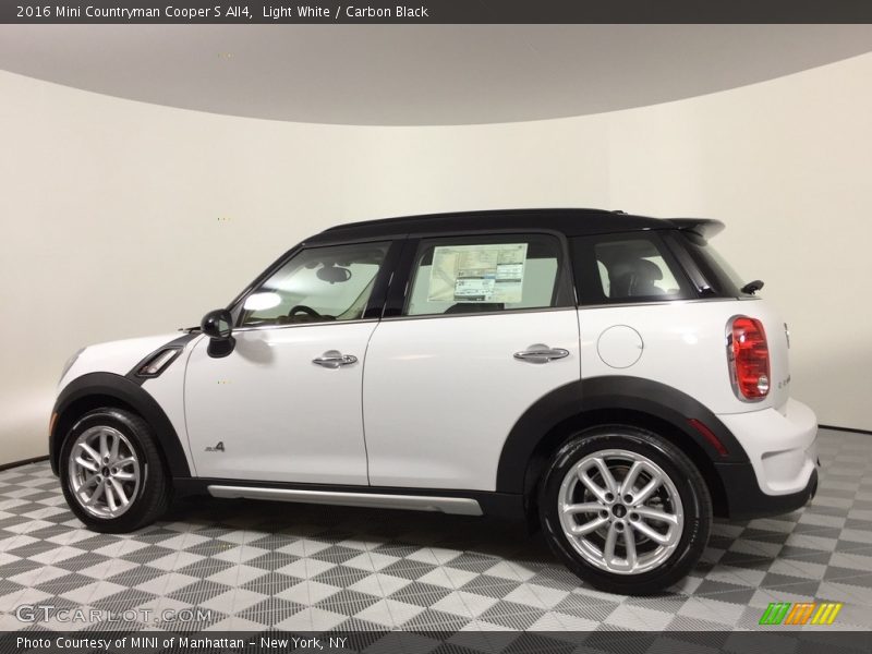 Light White / Carbon Black 2016 Mini Countryman Cooper S All4