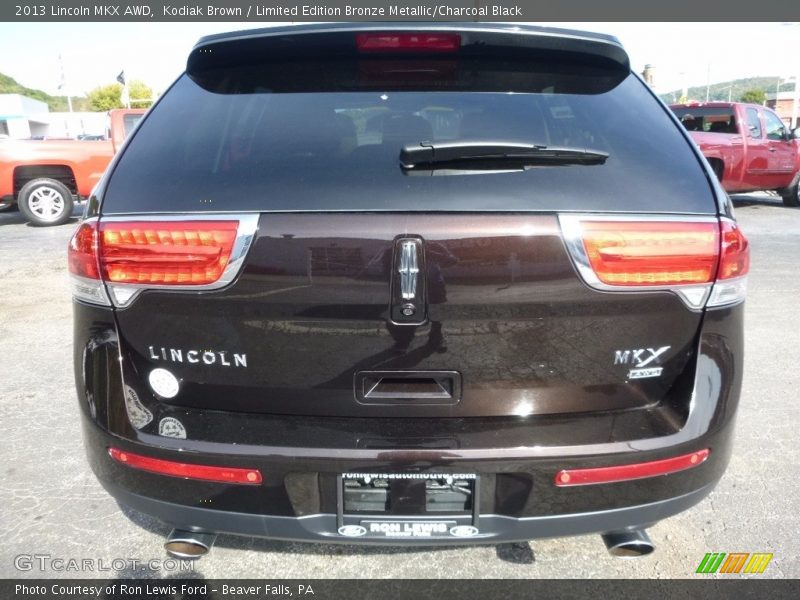 Kodiak Brown / Limited Edition Bronze Metallic/Charcoal Black 2013 Lincoln MKX AWD