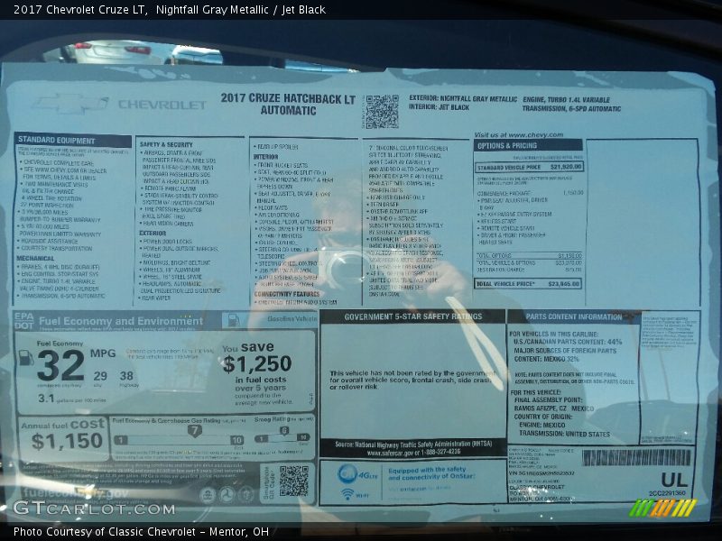 Nightfall Gray Metallic / Jet Black 2017 Chevrolet Cruze LT