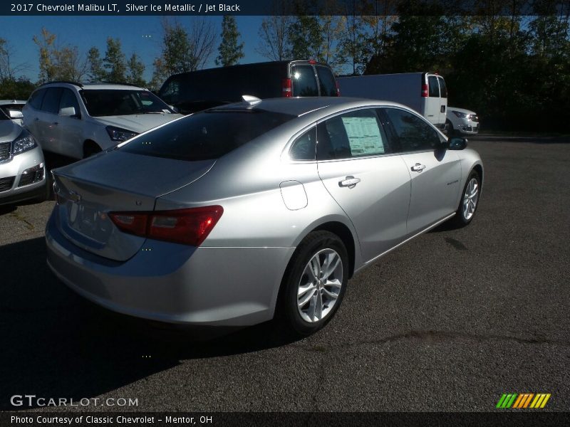 Silver Ice Metallic / Jet Black 2017 Chevrolet Malibu LT
