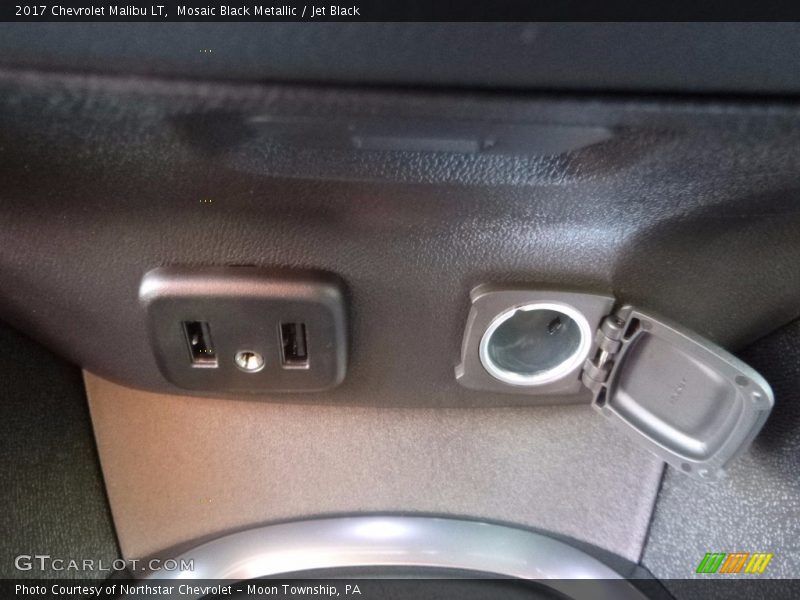 Mosaic Black Metallic / Jet Black 2017 Chevrolet Malibu LT