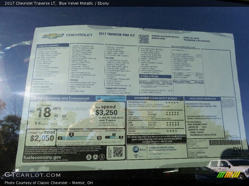 Blue Velvet Metallic / Ebony 2017 Chevrolet Traverse LT