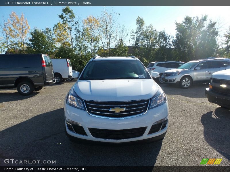 Summit White / Ebony 2017 Chevrolet Traverse LT