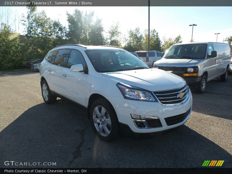 Summit White / Ebony 2017 Chevrolet Traverse LT