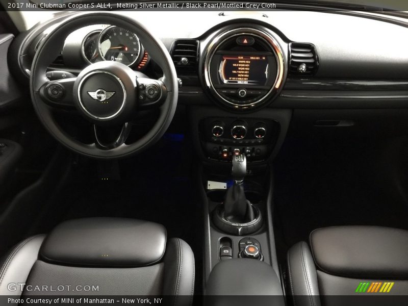 Dashboard of 2017 Clubman Cooper S ALL4