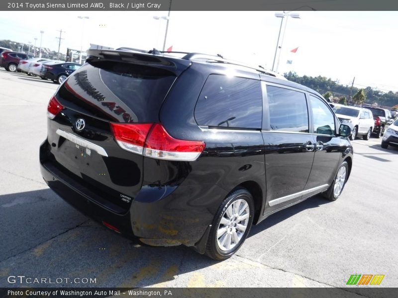Black / Light Gray 2014 Toyota Sienna Limited AWD