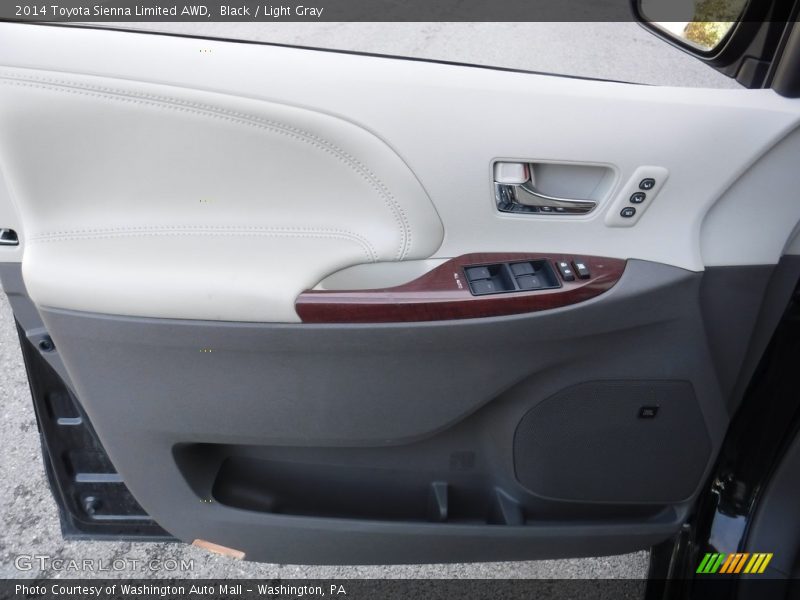 Black / Light Gray 2014 Toyota Sienna Limited AWD