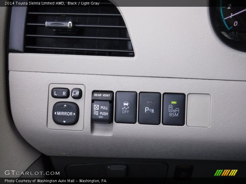 Black / Light Gray 2014 Toyota Sienna Limited AWD