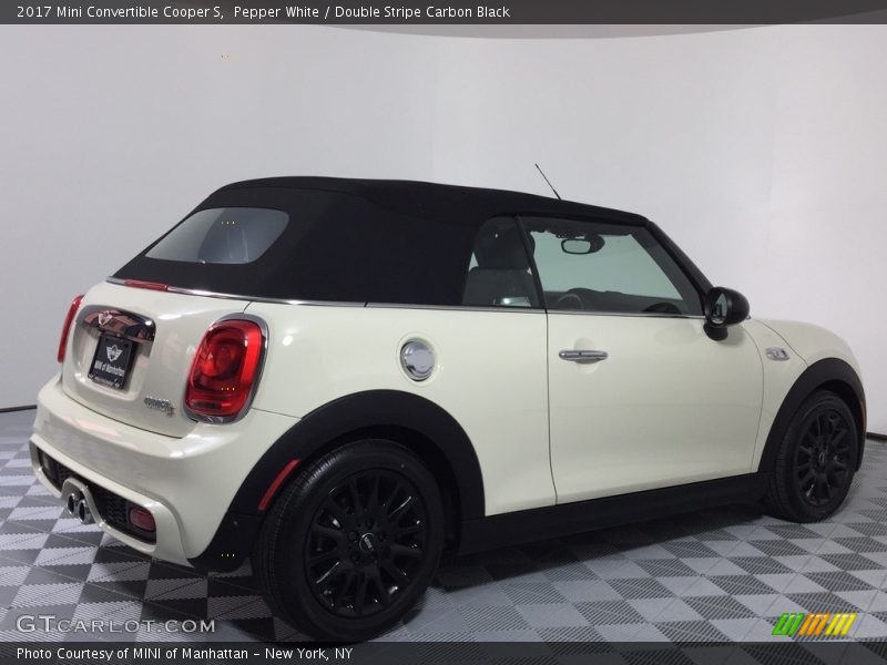 Pepper White / Double Stripe Carbon Black 2017 Mini Convertible Cooper S