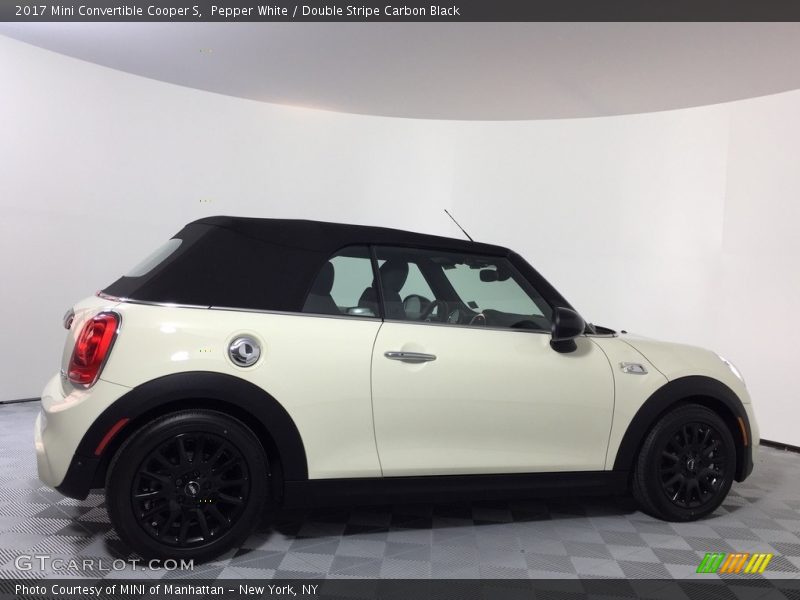 Pepper White / Double Stripe Carbon Black 2017 Mini Convertible Cooper S