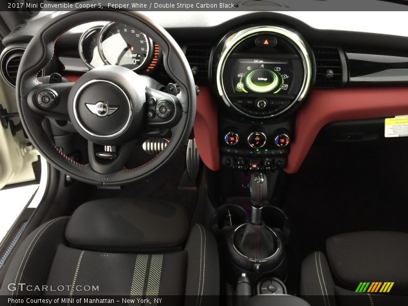 Dashboard of 2017 Convertible Cooper S