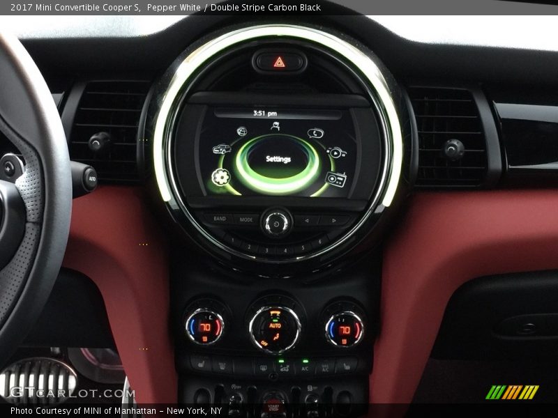 Controls of 2017 Convertible Cooper S
