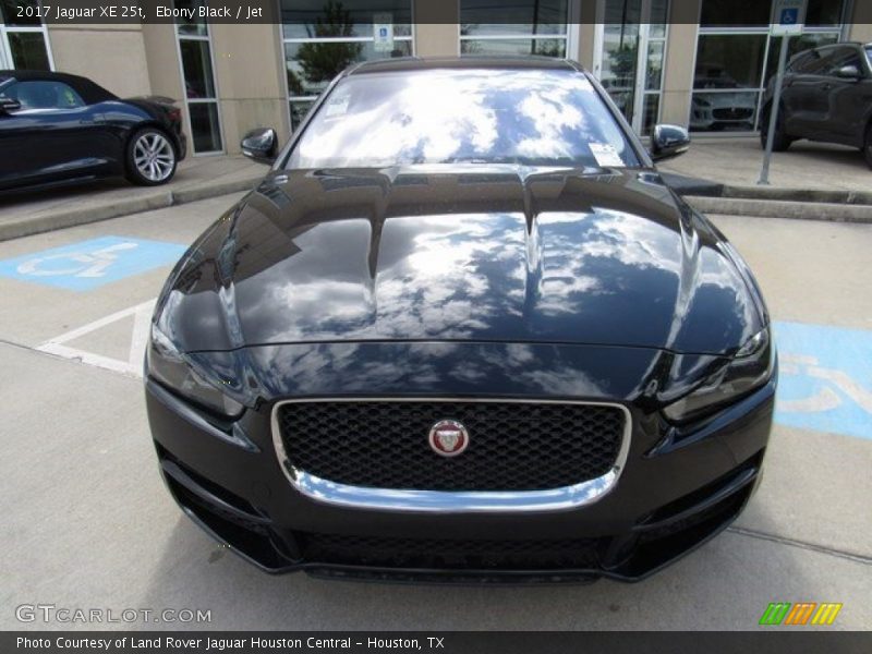 Ebony Black / Jet 2017 Jaguar XE 25t