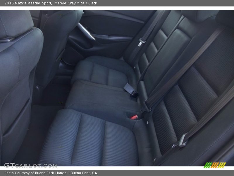 Meteor Gray Mica / Black 2016 Mazda Mazda6 Sport