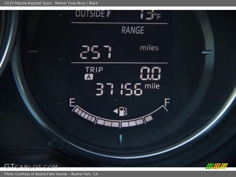 Meteor Gray Mica / Black 2016 Mazda Mazda6 Sport