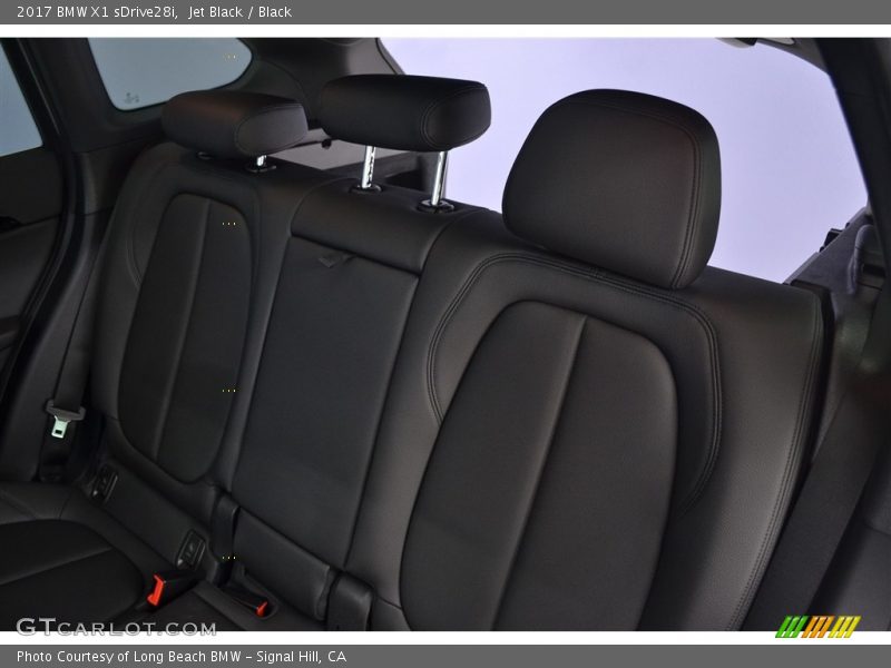 Jet Black / Black 2017 BMW X1 sDrive28i