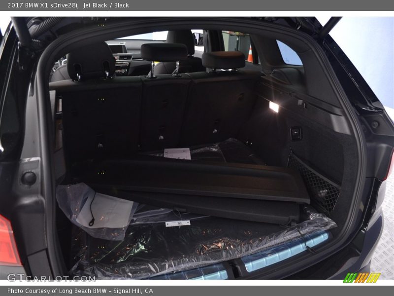Jet Black / Black 2017 BMW X1 sDrive28i