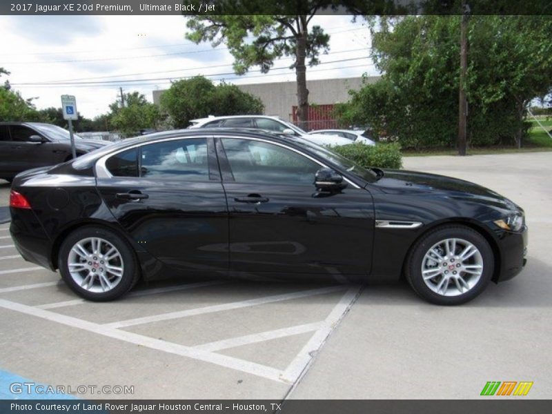 Ultimate Black / Jet 2017 Jaguar XE 20d Premium