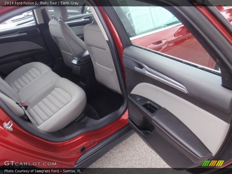 Ruby Red / Earth Gray 2014 Ford Fusion S