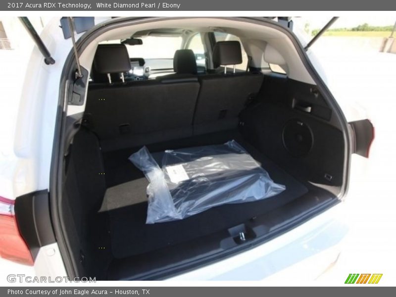 White Diamond Pearl / Ebony 2017 Acura RDX Technology