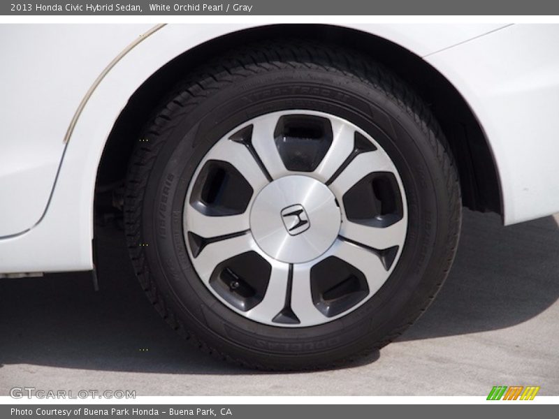 White Orchid Pearl / Gray 2013 Honda Civic Hybrid Sedan