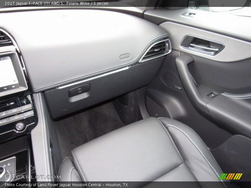 Polaris White / S Jet/Jet 2017 Jaguar F-PACE 35t AWD S