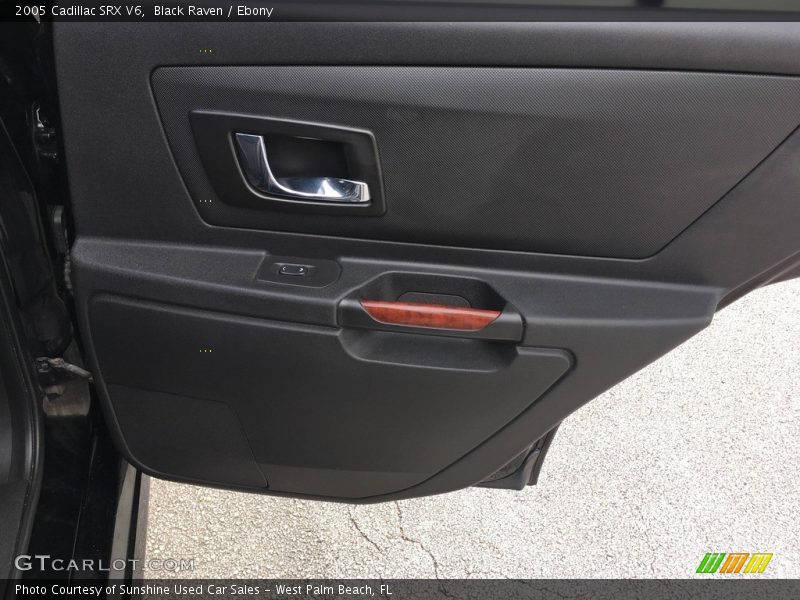 Black Raven / Ebony 2005 Cadillac SRX V6