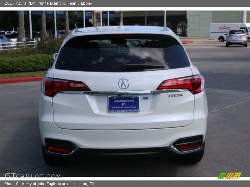 White Diamond Pearl / Ebony 2017 Acura RDX