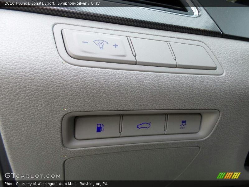 Symphony Silver / Gray 2016 Hyundai Sonata Sport