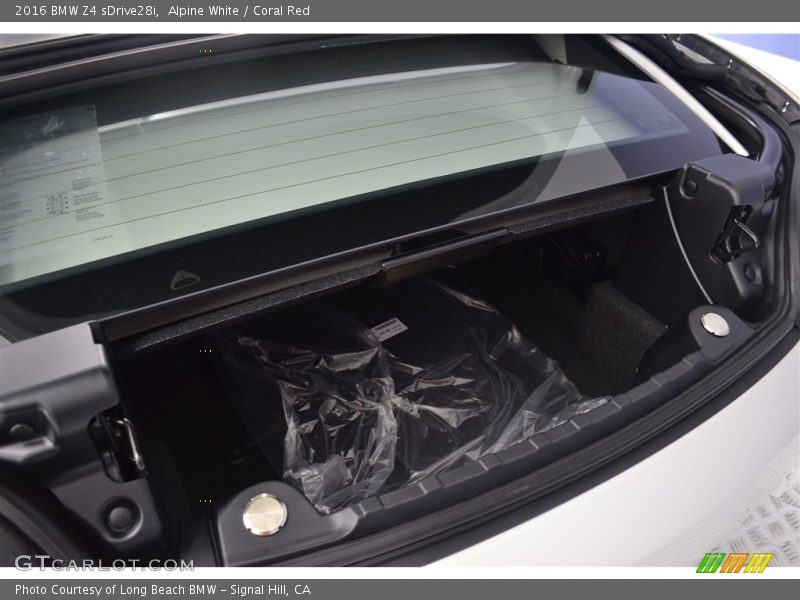 Alpine White / Coral Red 2016 BMW Z4 sDrive28i