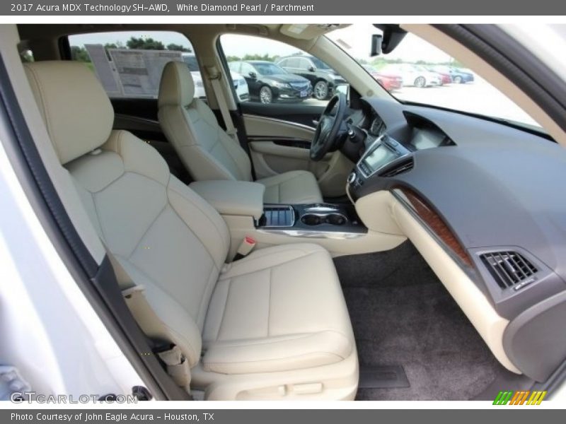 White Diamond Pearl / Parchment 2017 Acura MDX Technology SH-AWD