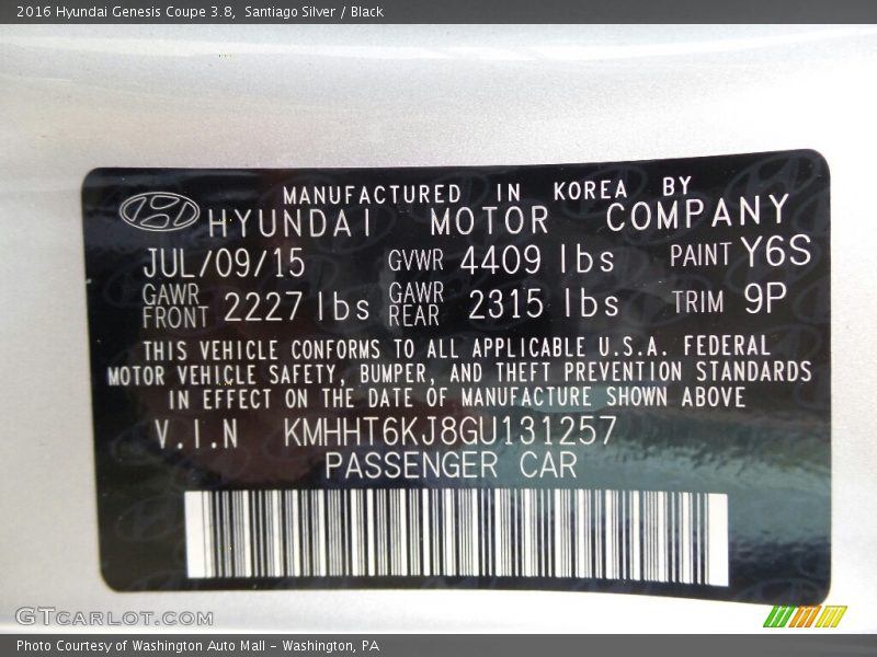 Santiago Silver / Black 2016 Hyundai Genesis Coupe 3.8