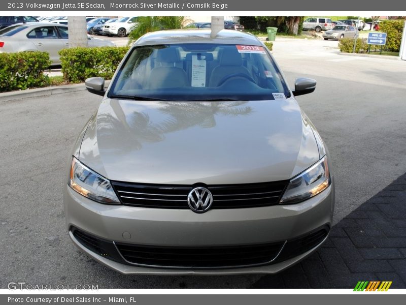 Moonrock Silver Metallic / Cornsilk Beige 2013 Volkswagen Jetta SE Sedan