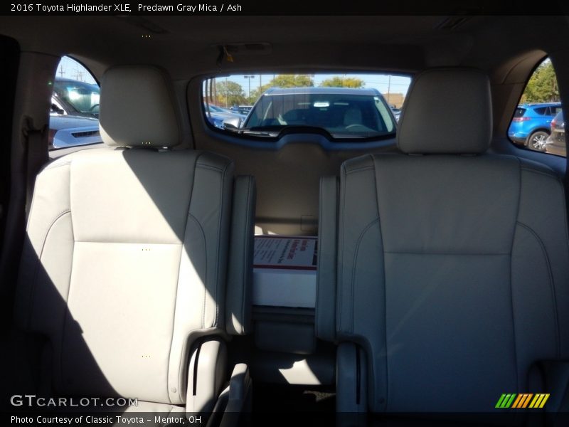 Predawn Gray Mica / Ash 2016 Toyota Highlander XLE